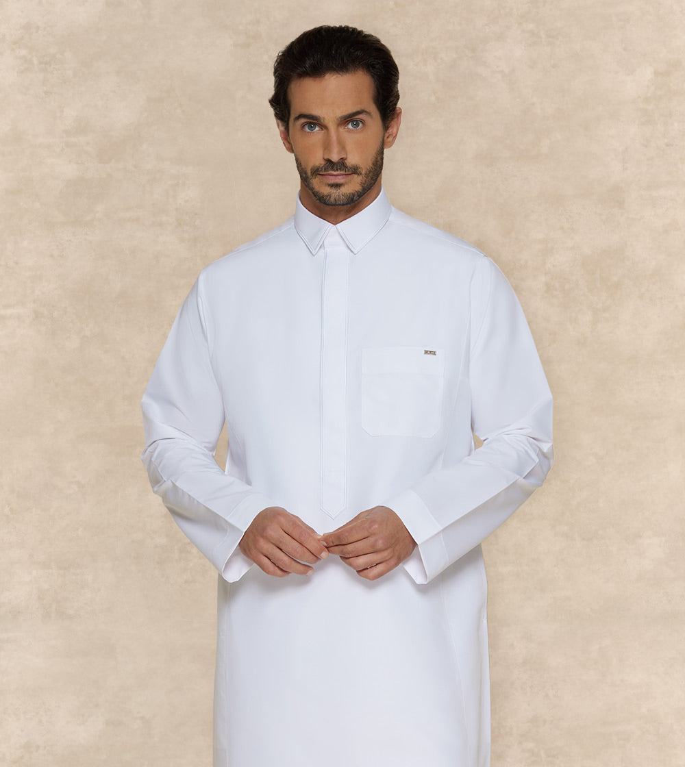  White Thobe With Embroidery