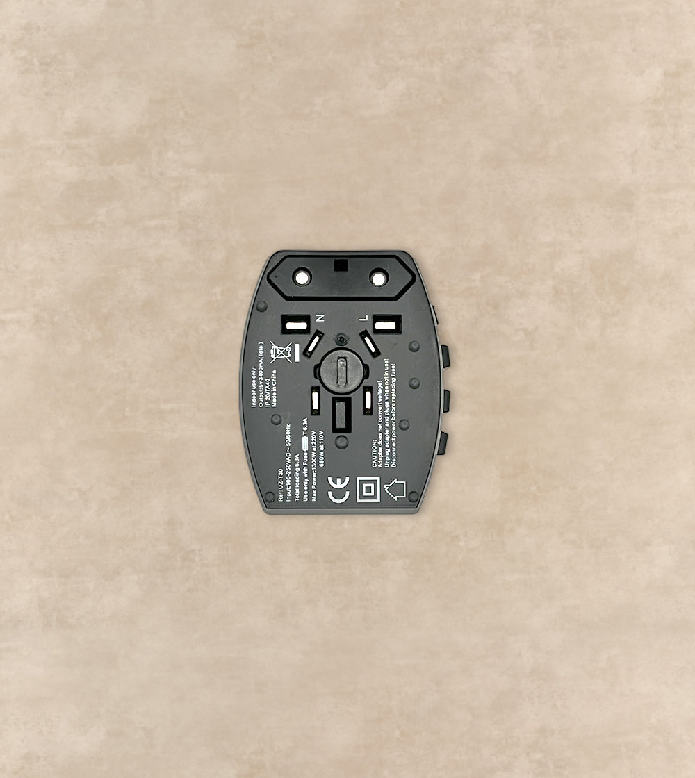 Universal Adaptor