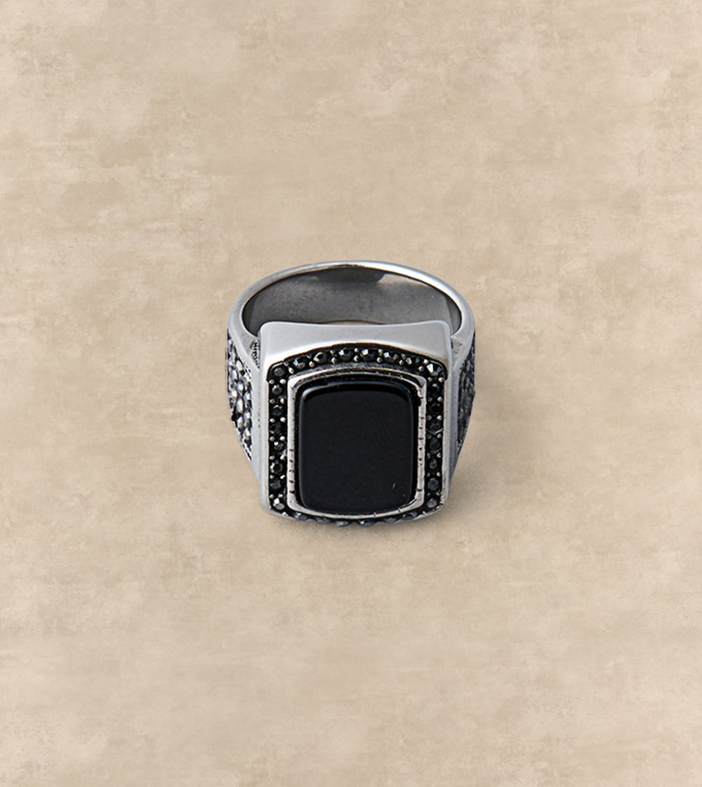 Statement Ring