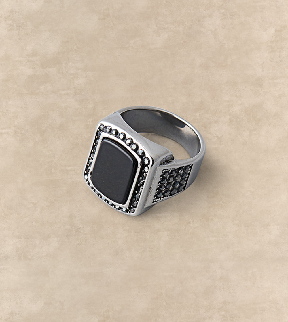 Statement Ring