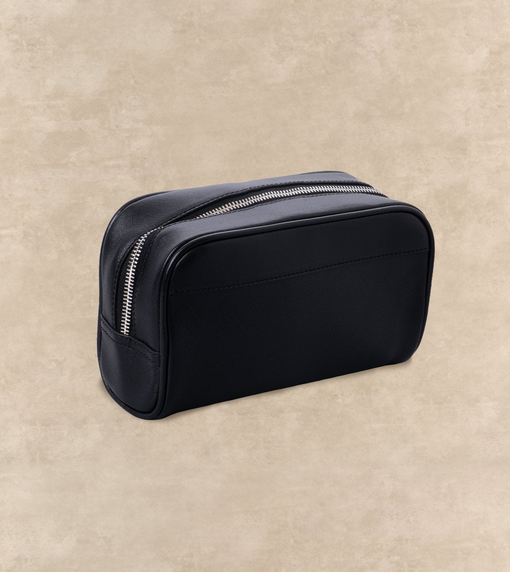 Men’s Leather Wristlet Bag