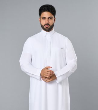ثوب رسمي أبيض فاخر بتقليم